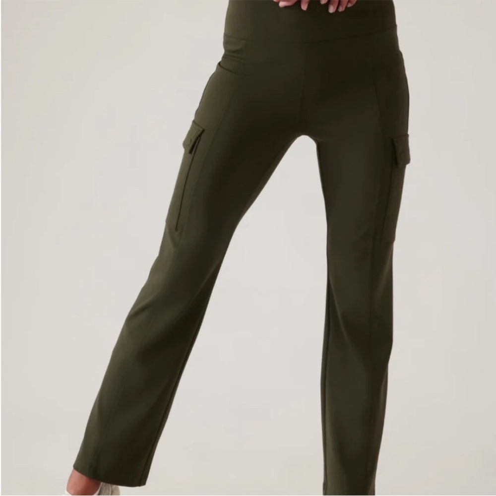 Athleta Delancy cargo pant size extra large black